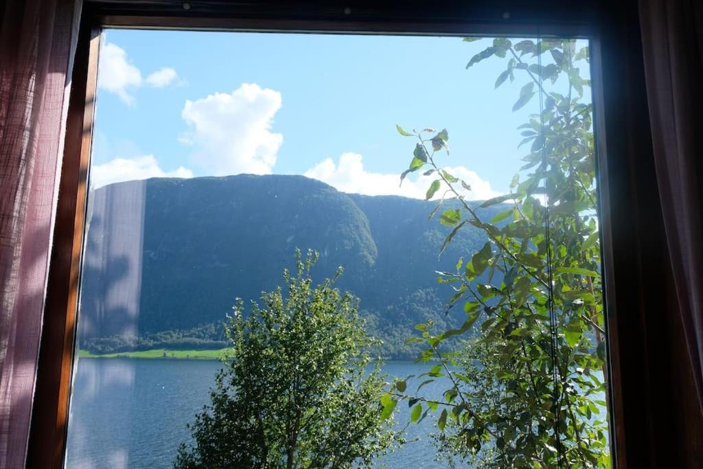 Apartment With Lake View In Jolster Årdal Екстериор снимка